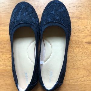 Girls dressy flats. Navy blue with lace overlay.